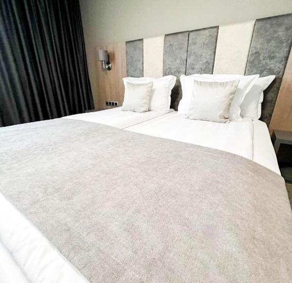 فندق Complex Jitomir