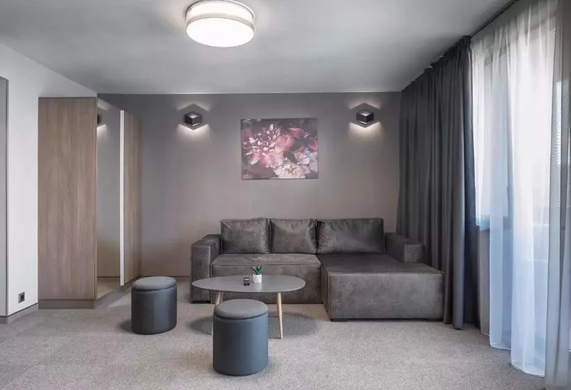 ホテル Complex Jitomir