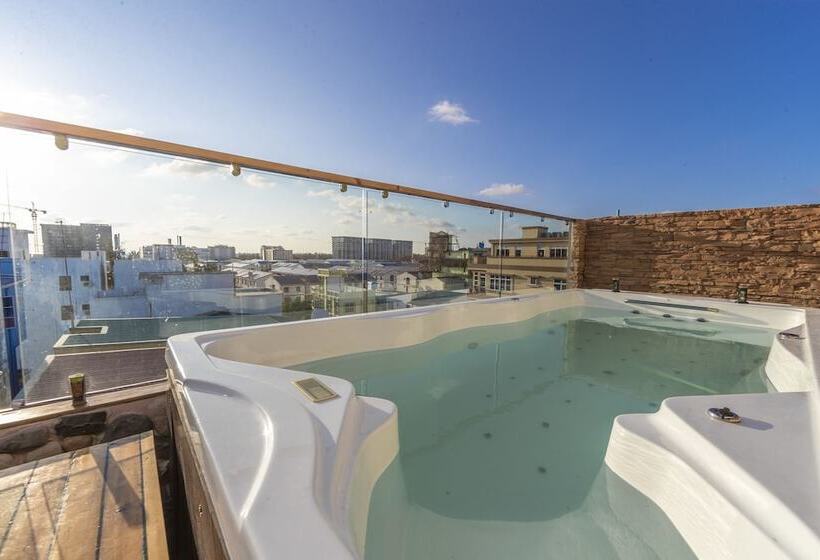 هتل Coral Grand Beach & Spa