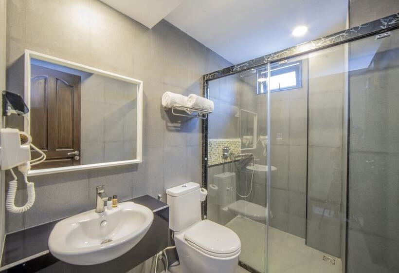 هتل Coral Grand Beach & Spa