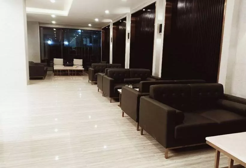 هتل Furi Times Square