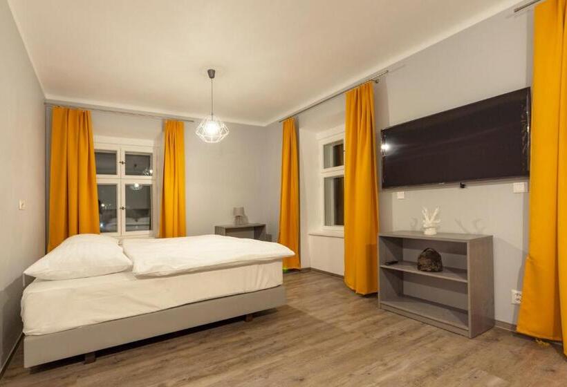 호텔 Pod Kapličkou