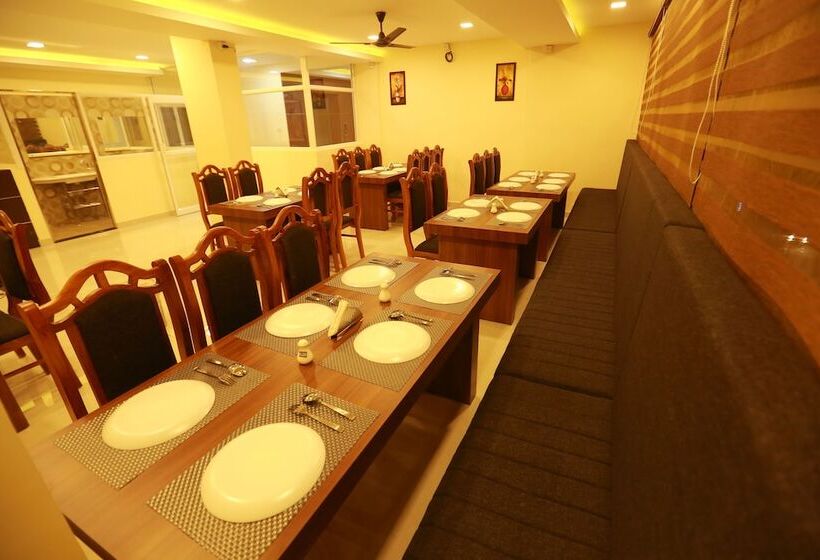 فندق The Crescent Suites