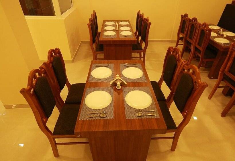 فندق The Crescent Suites