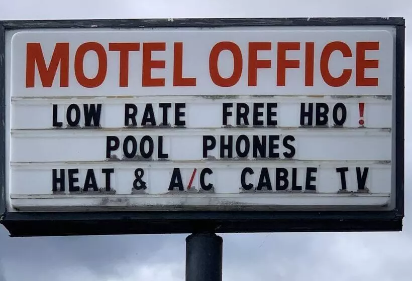 モーテル Boone Trail Inn