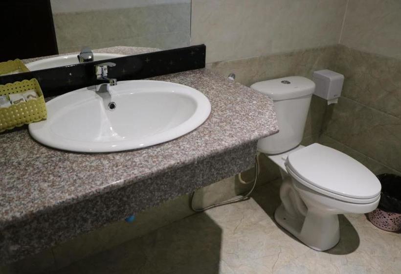 ベッドアンドブレックファースト Singha