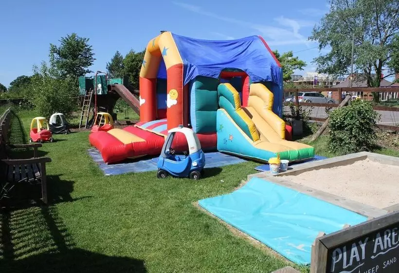 تختخواب و صبحانه The Bell Inn