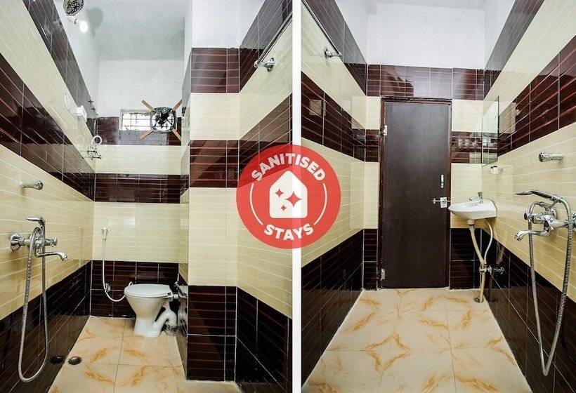 فندق Capital O 18272 Lambodar