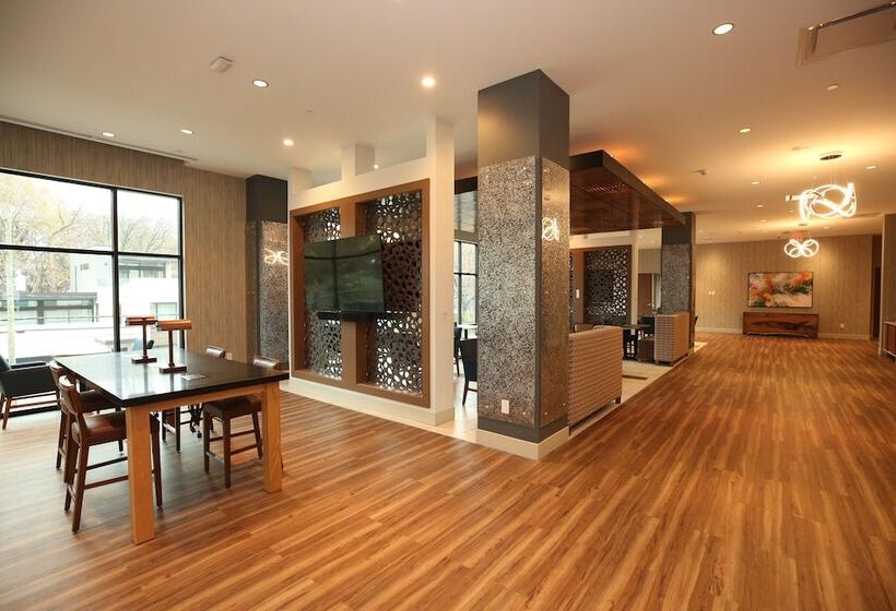 فندق Holiday Inn Express & Suites   Charlotte   South End, An Ihg