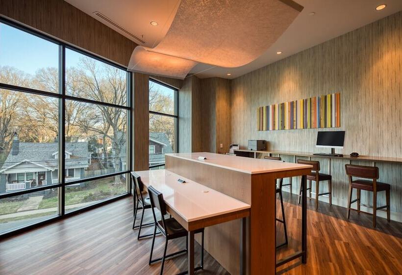 فندق Holiday Inn Express & Suites   Charlotte   South End, An Ihg