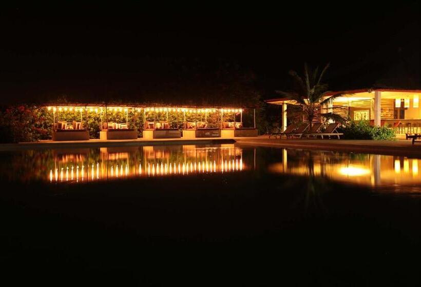Hotel Les Manguiers De Guéréo