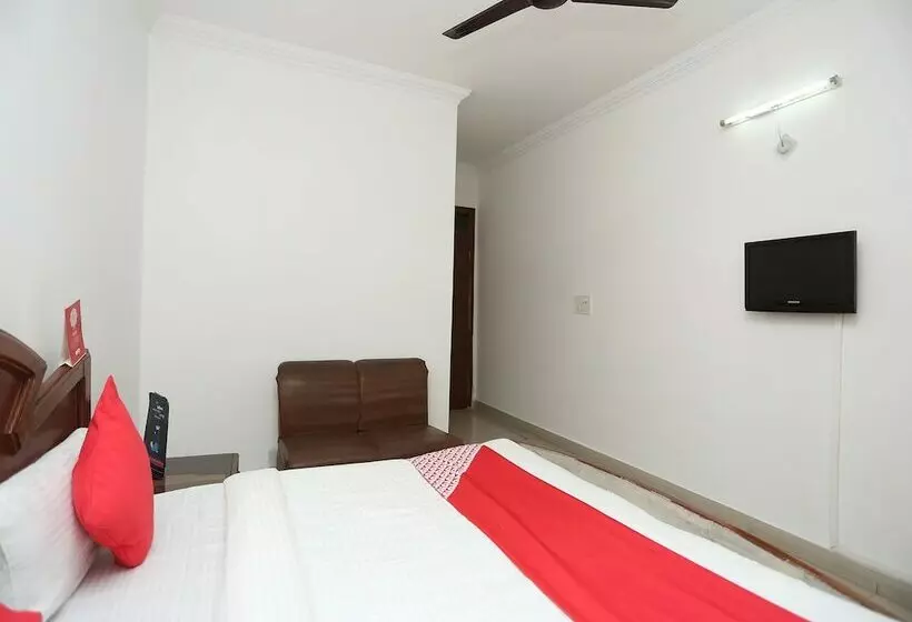 Oyo 22689 Hotel United Inn