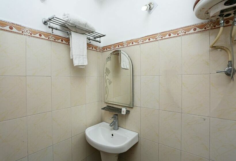 Oyo 22689 Hotel United Inn