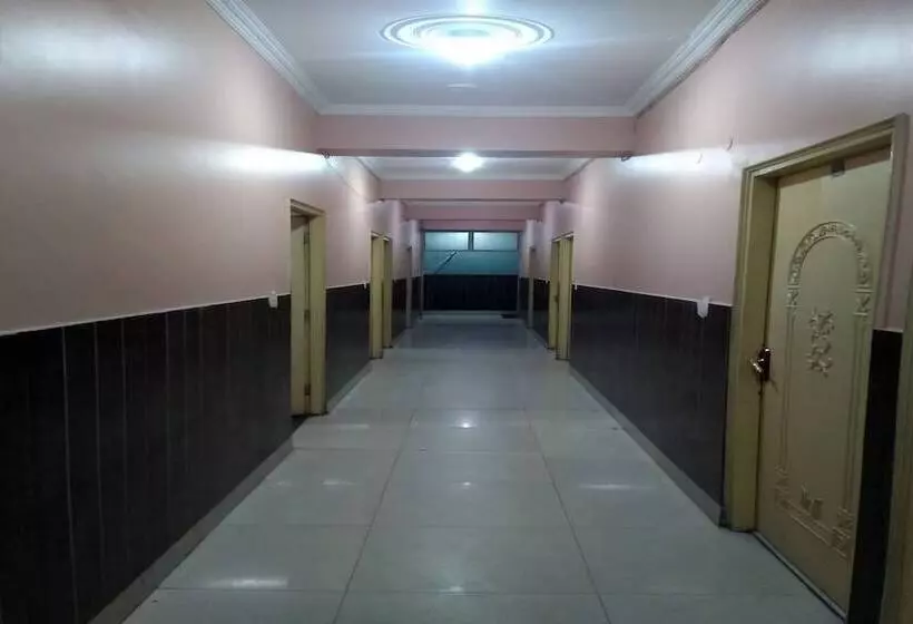 Oyo 22689 Hotel United Inn