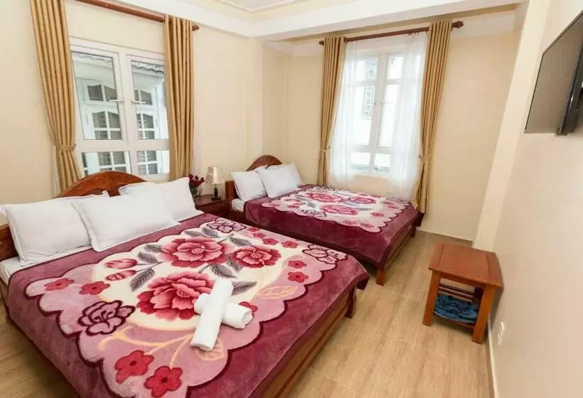 Bình đào Hotel   Khách Sạn Ngay Trung Tâm Giá Rẻ