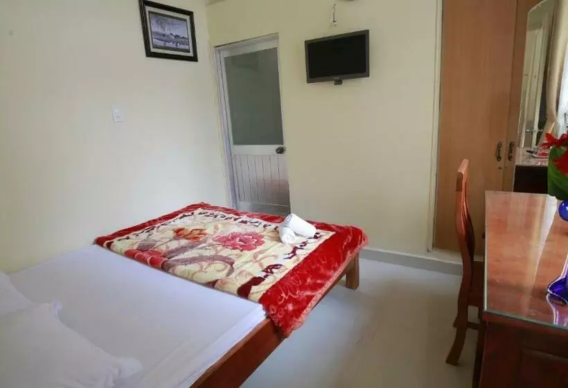 Bình đào Hotel   Khách Sạn Ngay Trung Tâm Giá Rẻ