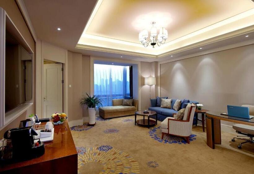 هتل Hohhot Juva Grand