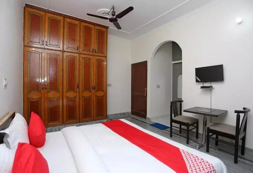 هتل Oyo 16783 Highway Residency