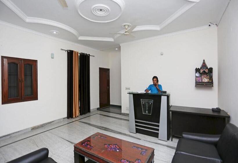Hotel Oyo 16783 Highway Residency