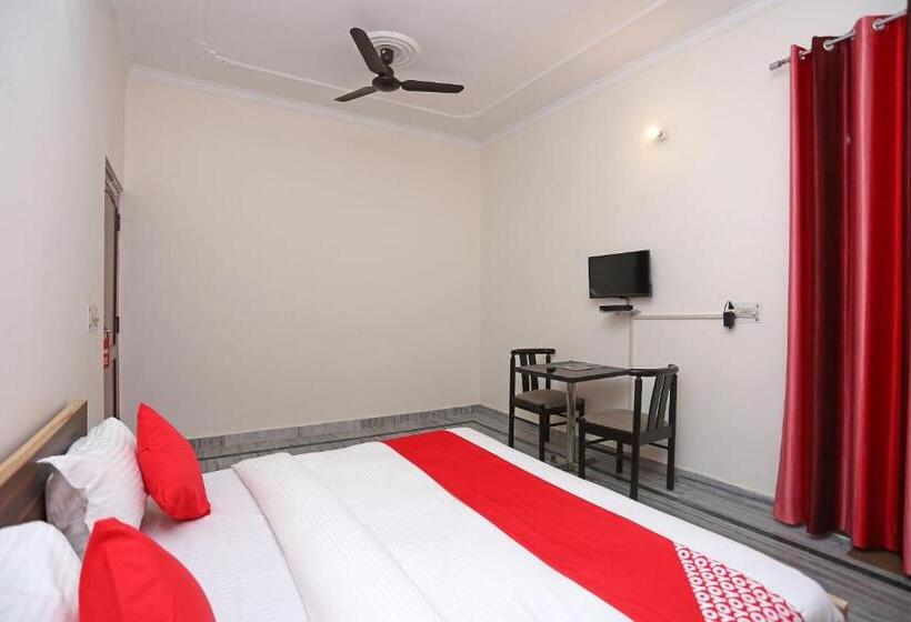 Hotel Oyo 16783 Highway Residency