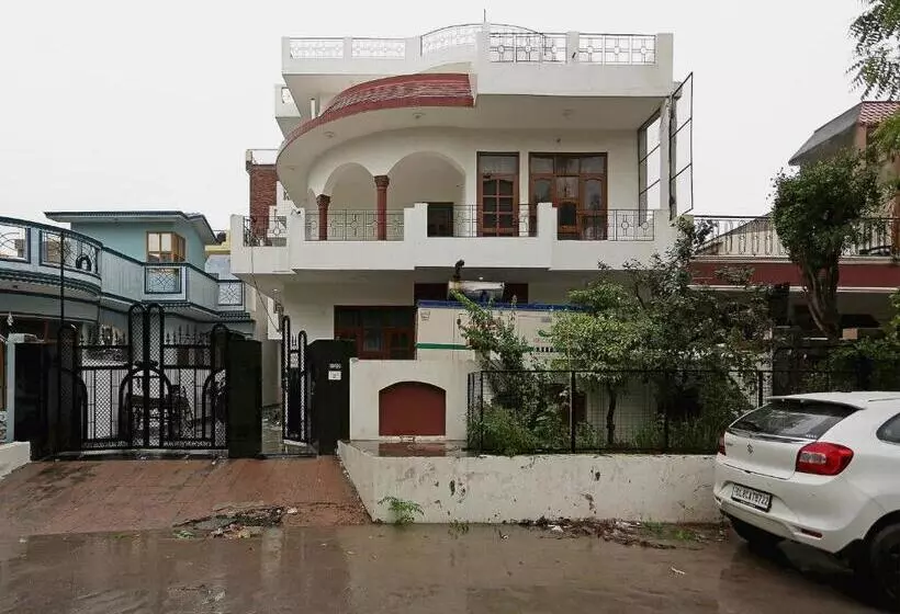هتل Oyo 16783 Highway Residency