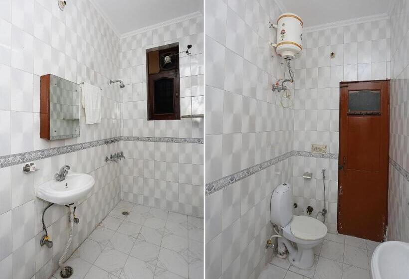 Hotel Oyo 16783 Highway Residency