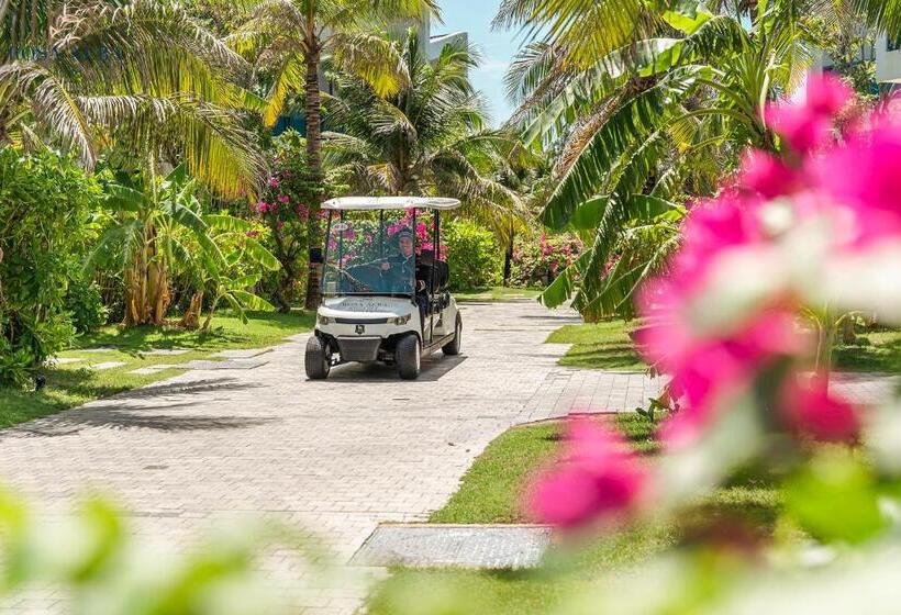 בית מלון כפרי Rosa Alba Resort & Villas Tuy Hoa