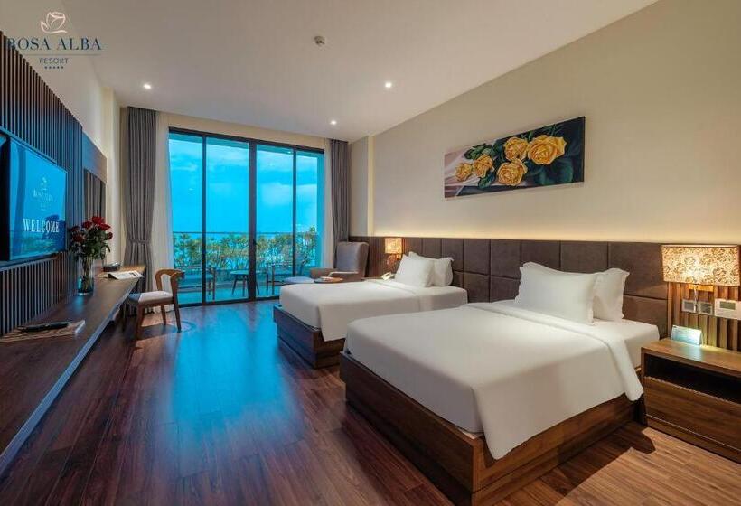 בית מלון כפרי Rosa Alba Resort & Villas Tuy Hoa