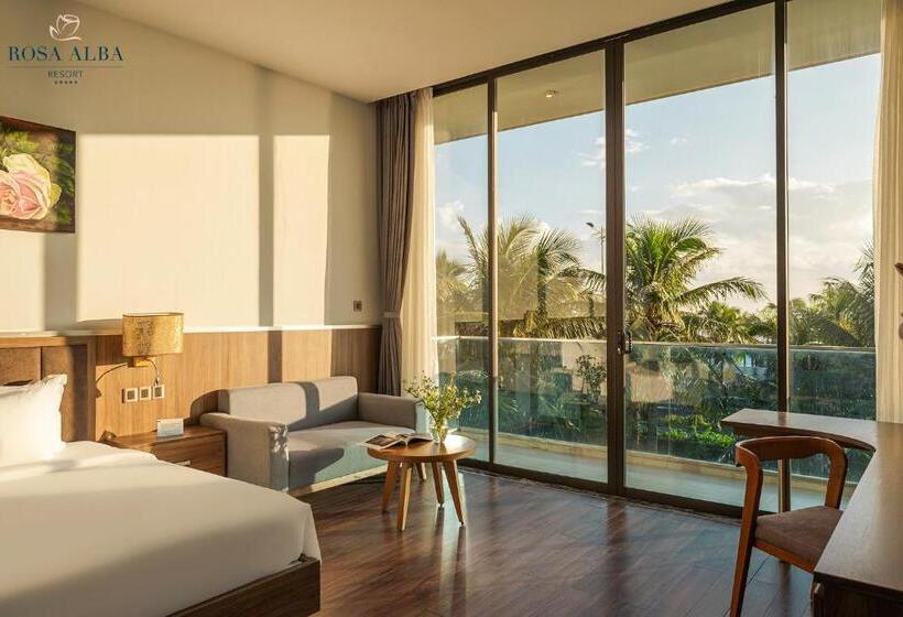 בית מלון כפרי Rosa Alba Resort & Villas Tuy Hoa