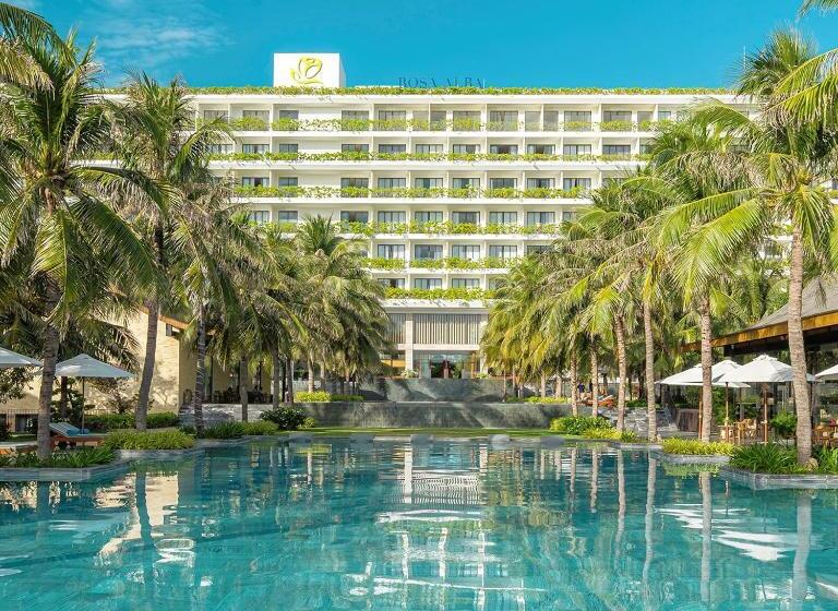 בית מלון כפרי Rosa Alba Resort & Villas Tuy Hoa