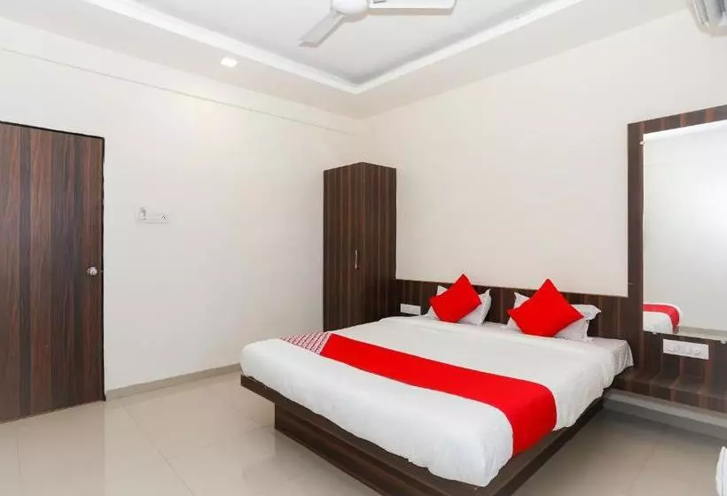 Oyo 19404 Hotel Namrata