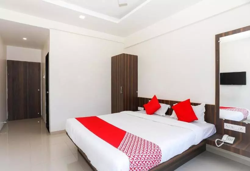 Oyo 19404 Hotel Namrata