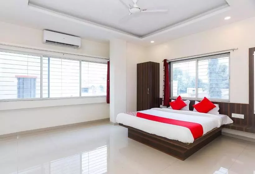 Oyo 19404 Hotel Namrata