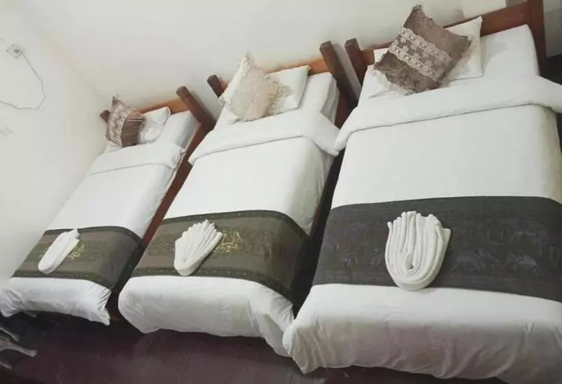 Majatalo Janh Ya Phone Guesthouse