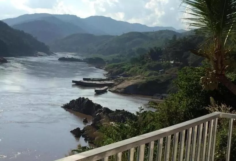 Majatalo Janh Ya Phone Guesthouse