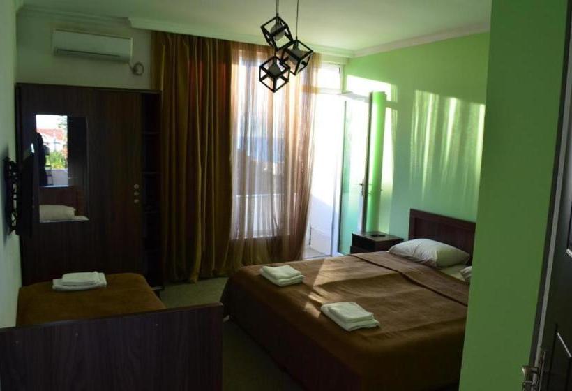 پانسیون Tamazi