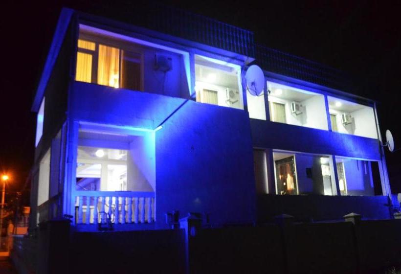 پانسیون Tamazi