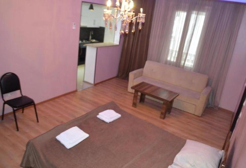 پانسیون Tamazi