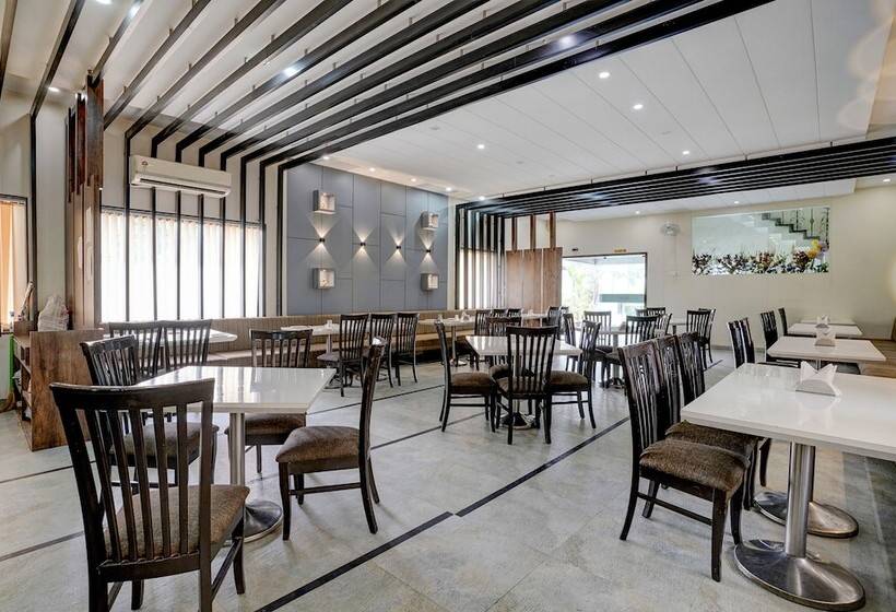 Fabhotel Heritage Palace   Cidco Bus Stand