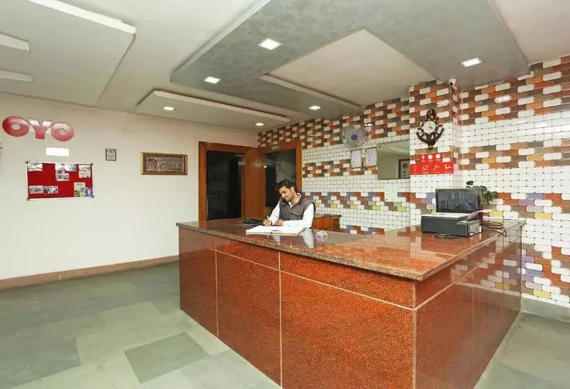 هتل Oyo 17329 R K