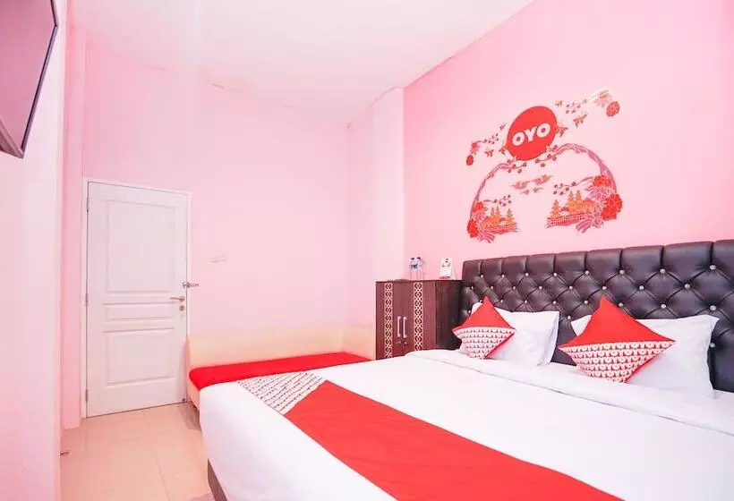 Hotelli O Mata Air Juanda Airport