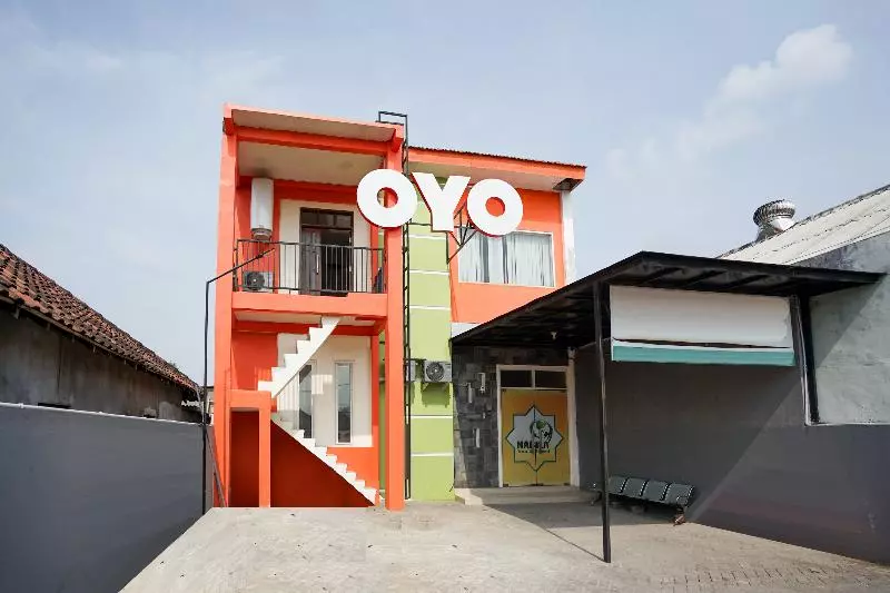 Hotelli O Mata Air Juanda Airport