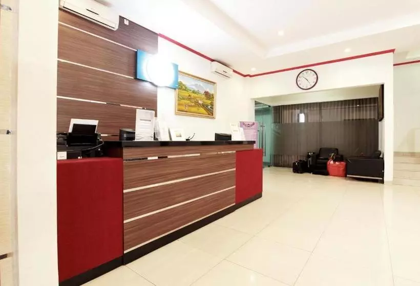 Hotel Grand Malabar