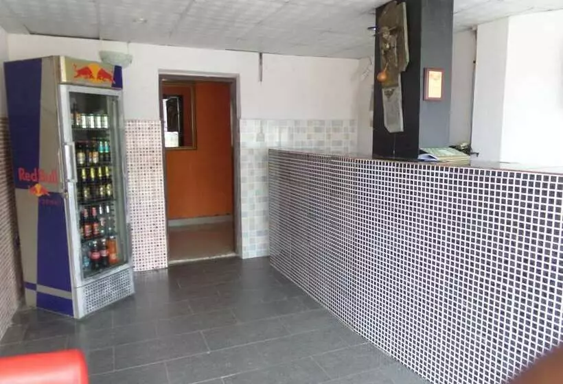 Metro Hotel Oluyole