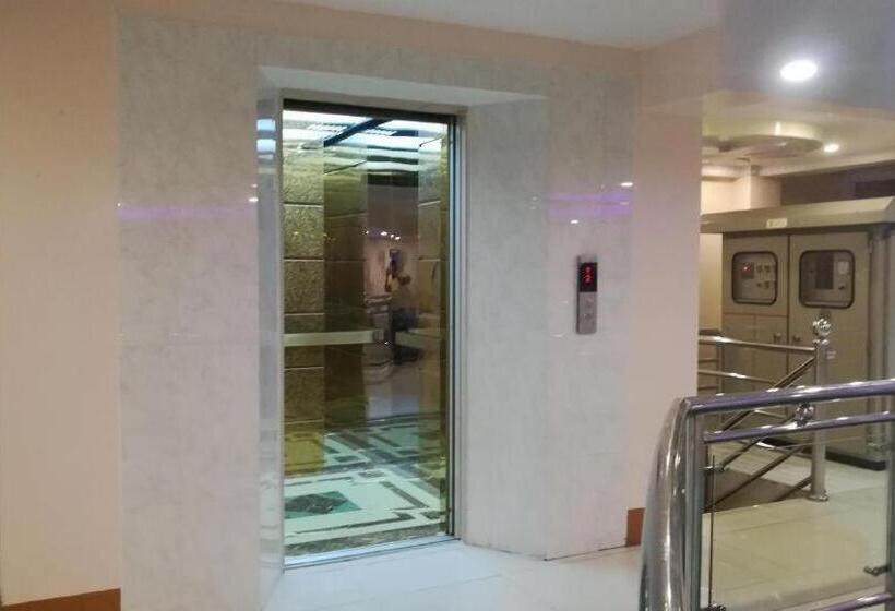 Golden Palace Hotel Hpa An