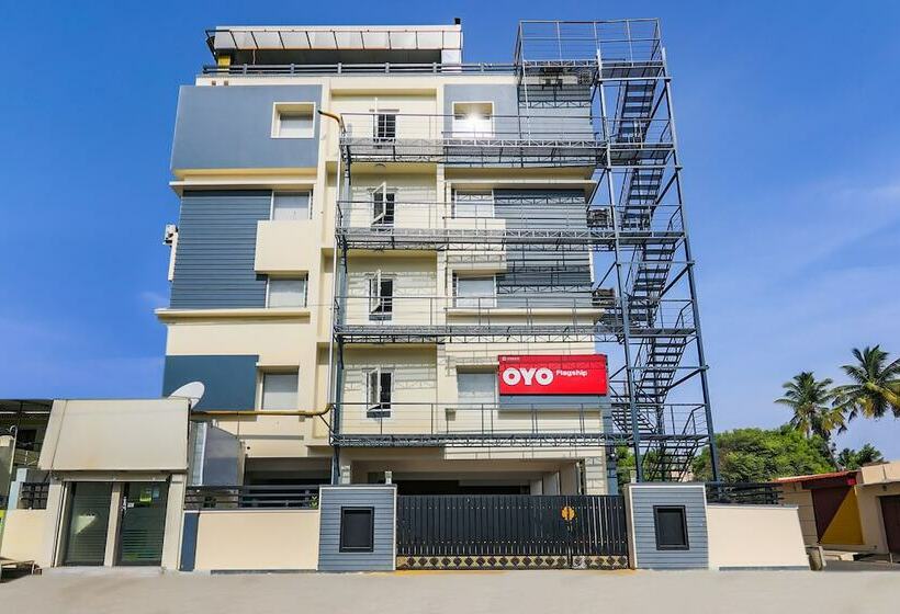 Hôtel Oyo Flagship 22529 Elegance Inn