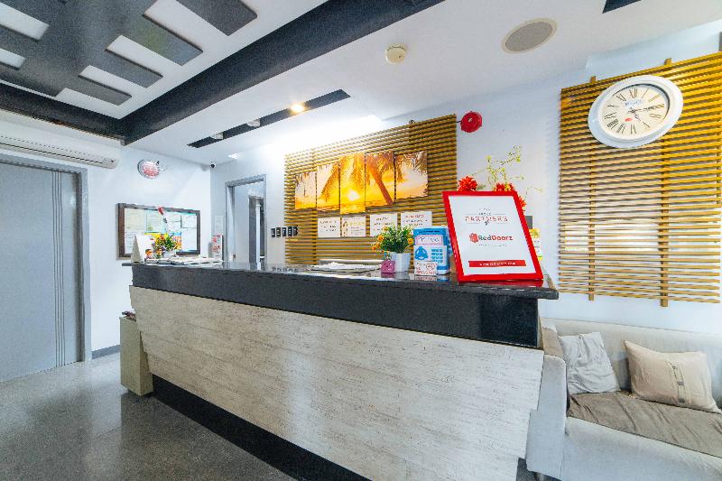 فندق Reddoorz Premium @ Plaridel Malabanias Angeles City