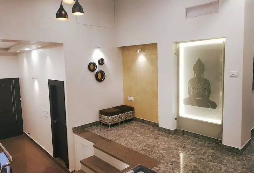 Hôtel Suryansh