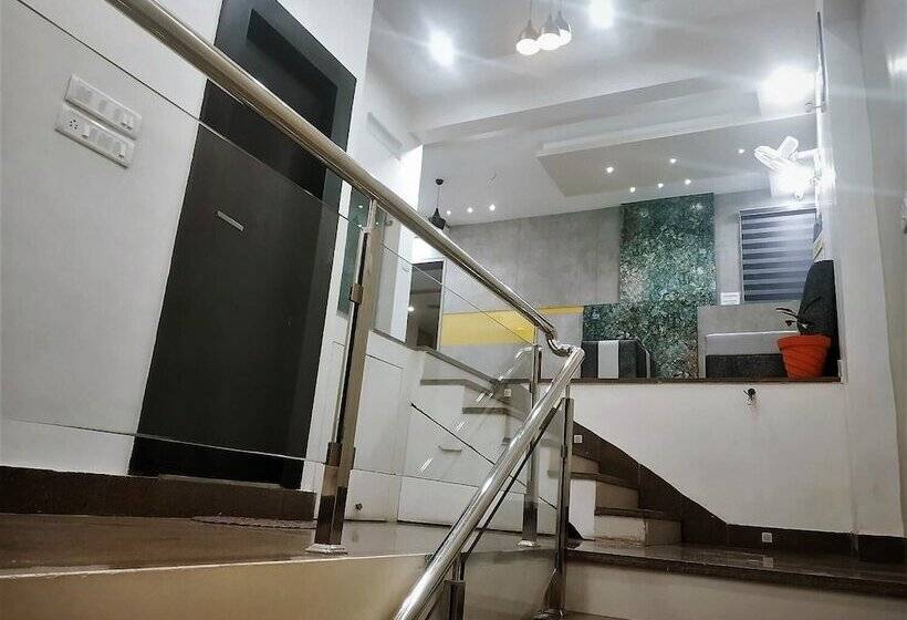 בית מלון כפרי Suryansh