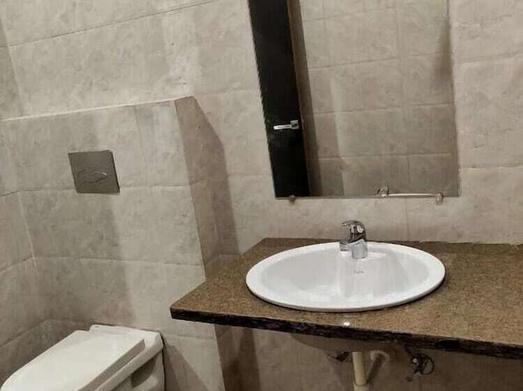 בית מלון כפרי Suryansh